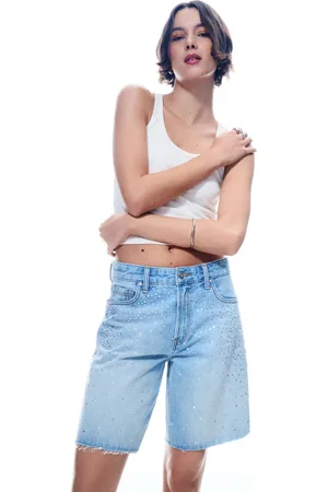 Bershka Błyszczące Bermudy Jeansowe