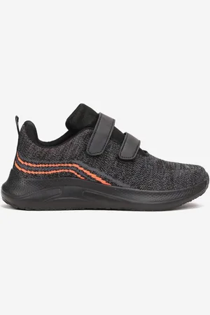 INNY Czarno-Pomarańczowe Buty Sportowe z Cholewką przed Kostkę z Rzepem Salnal