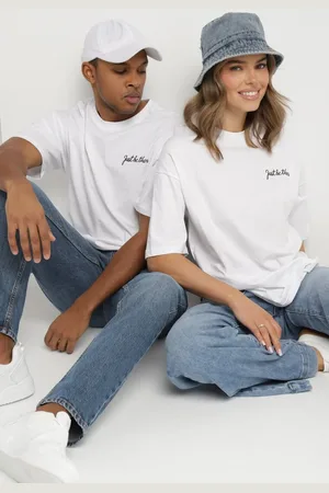 The Other Biała Bawełniana Koszulka T-shirt z Napisem Just Be There i Nadrukiem Melarea