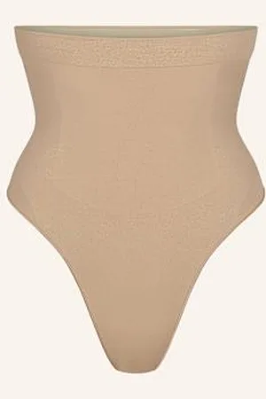 SKIMS Stringi Modelujące Seamless Sculpt beige