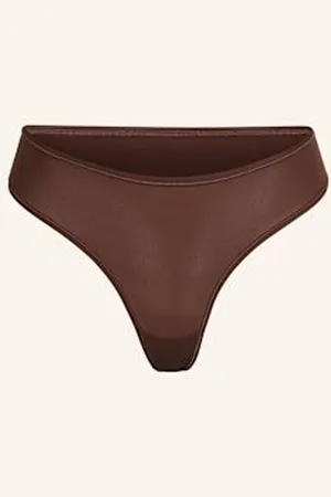 SKIMS Stringi Fits Everybody braun