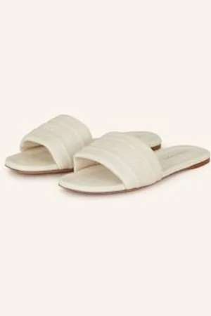 Salvatore Ferragamo Klapki beige