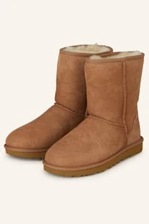 UGG Botki Classic Short Ii braun