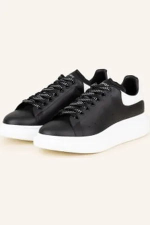 Alexander McQueen Sneakersy schwarz