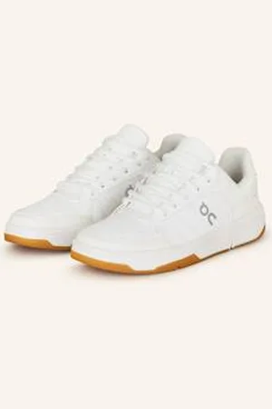 On Running Sneakersy The Roger Clubhouse weiss