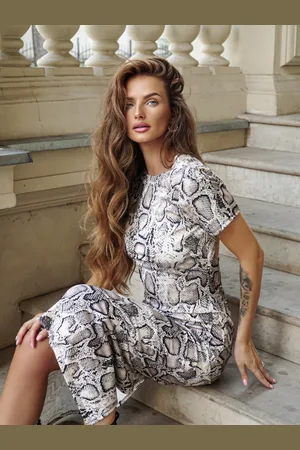 Butiklalala Sukienka w zwierzęcy print Snake