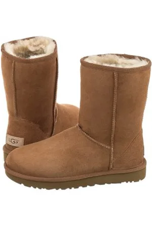 UGG Buty W Classic Short II 1016223 W/CHE (UA7-c)