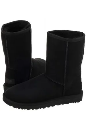 UGG Buty W Classic Short II 1016223 W/BLK (UA7-a)