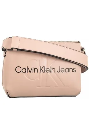 Calvin Klein Torebka Listonoszka Sculpted Camera Pouch21 Mono Pale Conch K60K610681 TFT (CK322-c)
