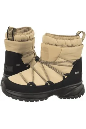 UGG Śniegowce W Yose Puffer Mid 1131978 MDSD (UA75-b)