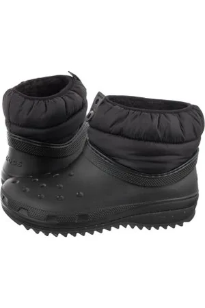 Crocs Śniegowce Classic Neo Puff Shorty Boot W Black 207311-001 (CR267-a)