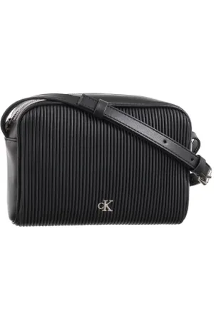 Calvin Klein Torebka Listonoszka Rib Camera Bag18 PU Black K60K612736 BEH (CK576-a)