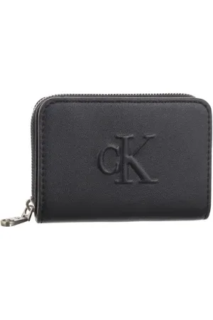 Calvin Klein Portfel Sculpted Med Zip Around Deboss Black K60K612741 BEH (CK589-a)