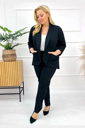 producent zagraniczny Garnitur plus size Midi ( r. 48-56)