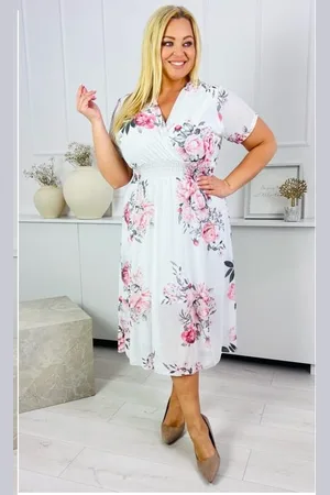 Producent Polski Don Zwiewna sukienka plus size w kwiaty FLORINI - rękaw klasyczny (L.r 44-54)