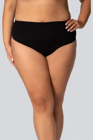 Producent Polski Don Majtki modelujące QUEEN SIZE STRINGI MID-WAISTED SMOOTHWEAR CHAMPAGNE PEARL ( r. 46-60)
