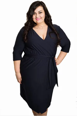 producent zagraniczny Sukienka plus size z zakładanym dekoltem TULIPAN - GRANATOWY ( r. 48-56) -PROMOCJA %