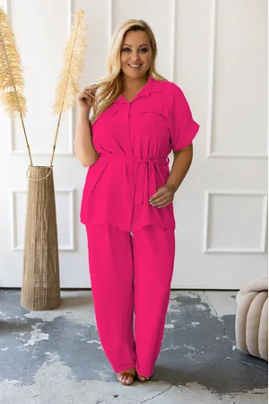 producent zagraniczny Komplet plus size - spodnie plus bluzka z guzikami ( r. 48-54)