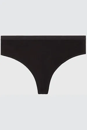Calvin Klein Stringi z wysokim stanem — Form To Body