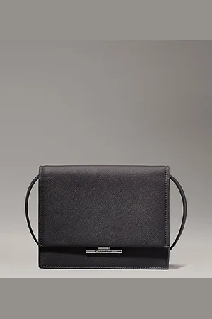 Calvin Klein Torba przez ramię saffiano