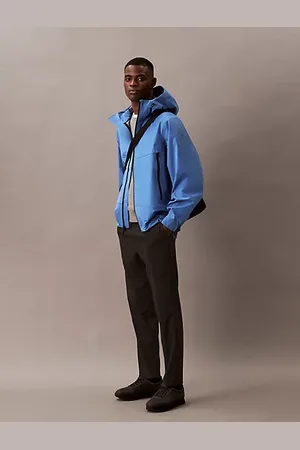 Calvin Klein Wiatrówka z technicznymi wzmocnieniami