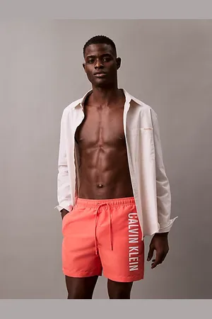 Calvin Klein Szorty kąpielowe o średniej długości ściągane sznureczkiem - Intense Power