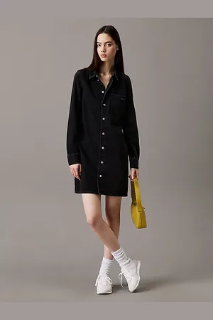 Calvin Klein Dopasowana elegancka koszula jeansowa