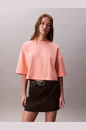 Calvin Klein T-shirt z logo o skróconym pudełkowym fasonie