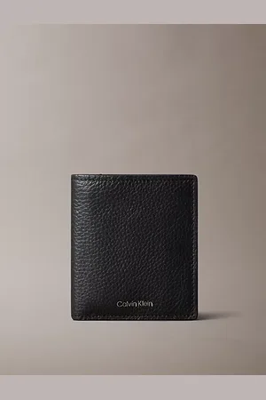 Calvin Klein Skórzany składany portfel trzyczęściowy z blokadą RFID