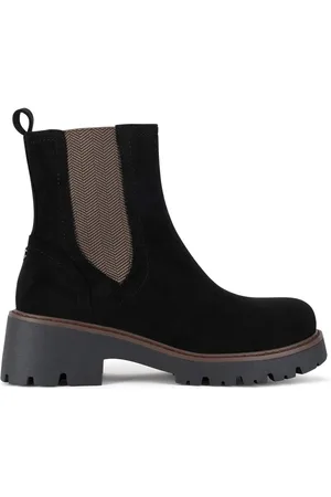 Clara Barson WS6381-01