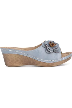 Clara Barson WYL05010-29