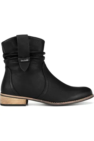 Clara Barson WS23280-01