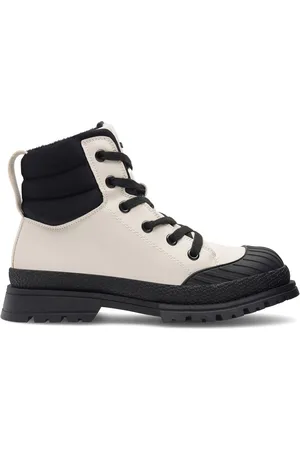 DeeZee CS6032-04