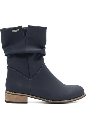 Clara Barson WS14087-02