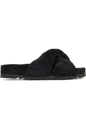 DeeZee CT1113-6