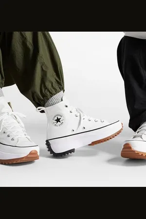 Converse Run Star Hike