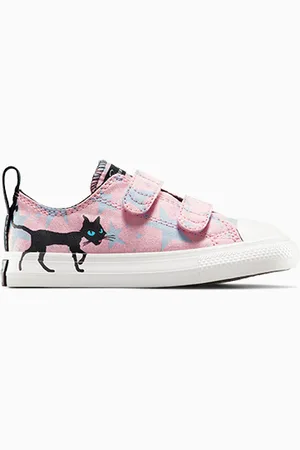 Converse X Coraline Chuck Taylor All Star Easy On