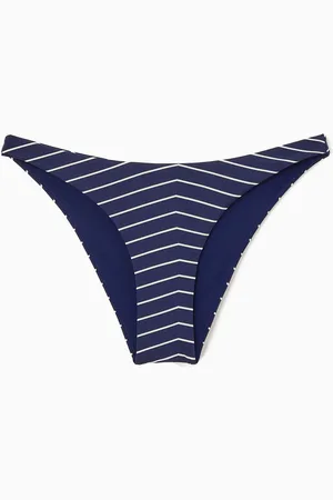 COS Figi Od Bikini Typu Brazyliany