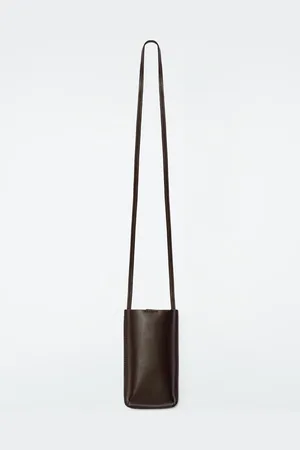 COS Skórzana Saszetka Na Telefon Typu Crossbody