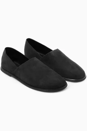 COS Zamszowe Loafersy