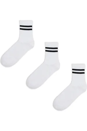Cropp 3 pack białych skarpet z czarnymi paskami