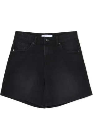 Cropp Czarne jeansowe bermudy z efektem sprania