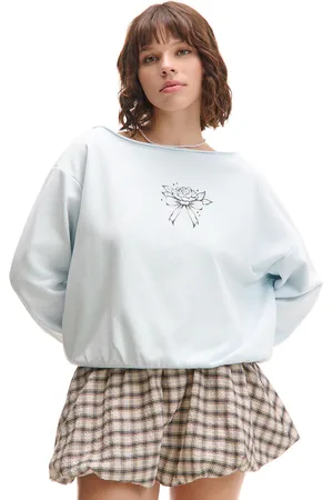 Cropp Błękitna bluza z asymetrycznym dekoltem