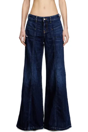 Diesel Flare Jeans D-Akii Jeans Woman