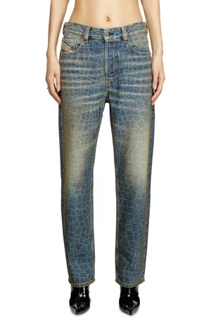 Diesel Regular Jeans 1988 D-Ark Jeans Woman