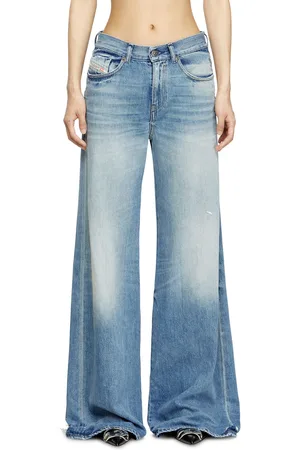 Diesel Flare Jeans 1978 D-Akemi Jeans Woman