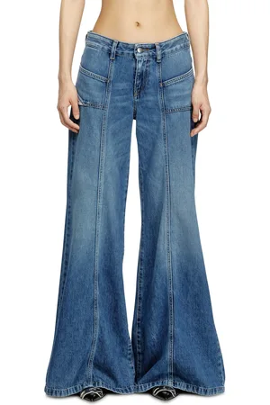 Diesel Flare Jeans D-Akii Jeans Woman