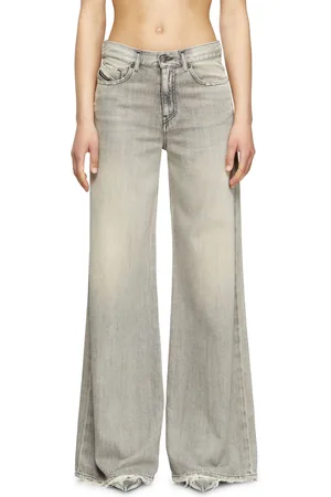 Diesel Flare Jeans 1978 D-Akemi Jeans Woman