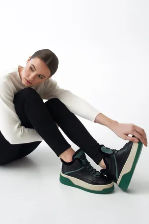 Estro Zielone zimowe sneakersy damskie z futerkiem