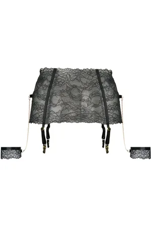 MAISON CLOSE Gift Box: Garter belt
